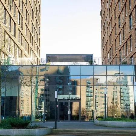 Modern Trafford 1Br Apartment-Free Parking-Cinema Room Manchester Exterior foto